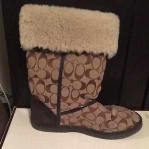 Coach winter boots